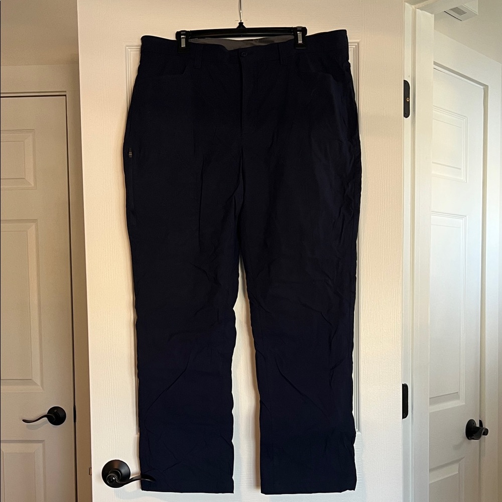 Eddie Bauer Dark Navy Men's Chinos
